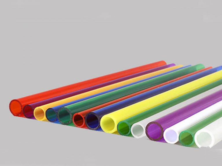 Applications du tube acrylique
